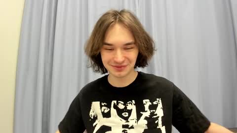 Snapshot of tyler__johnson chatting on January 30, 5:17 pm Tyler  johnson online show from January 30, 5:17 pm