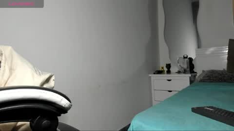 tyler_axel online show from May 18, 1:45 am