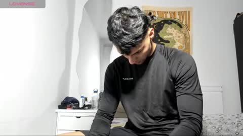 tyler_axel online show from June 16, 1:41 am
