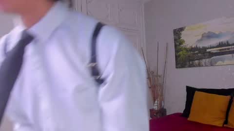 Snapshot of tyler_durtenn chatting on May 6, 5:35 am Tyler online show from May 6, 5:35 am