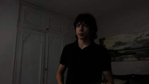 Snapshot of tyler_durtenn chatting on June 22, 3:47 am Tyler online show from June 22, 3:47 am