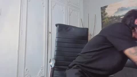 Snapshot of tyler_durtenn chatting on July 8, 4:17 am Tyler online show from July 8, 4:17 am