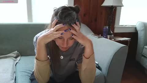 Tyler Sands online show from November 13, 1:21 pm