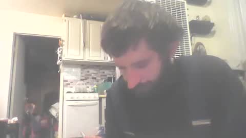 Snapshot of tylerweist727678265 chatting on December 21, 11:39 am tylerweist727678265 online show from December 21, 11:39 am