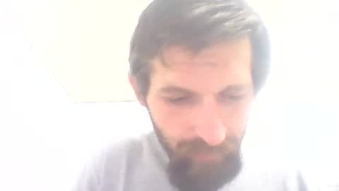 Snapshot of tylerweist727678265 chatting on January 18, 8:29 am tylerweist727678265 online show from January 18, 8:29 am