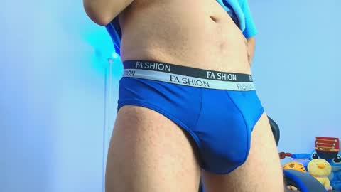   online show from November 29, 4:04 am