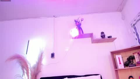 Snapshot of tylla__ chatting on May 30, 5:21 pm tylla__ online show from May 30, 5:21 pm