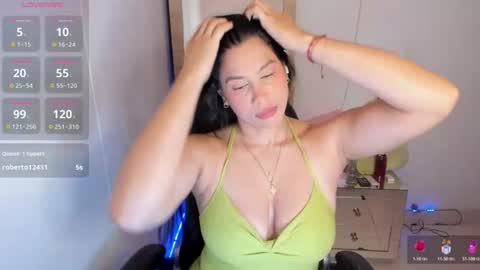 tylor_love online show from July 11, 10:00 pm