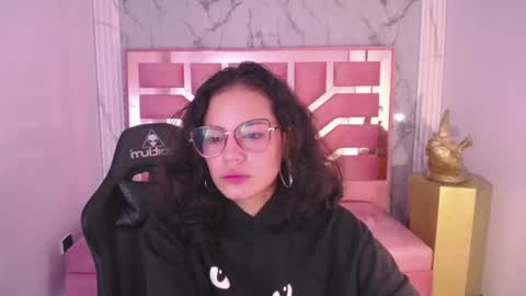 TYNA  online show from January 4, 4:22 pm