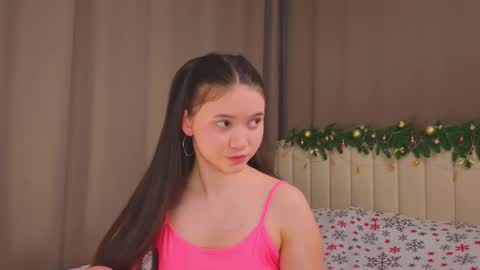 Emily online show from December 16, 11:26 am