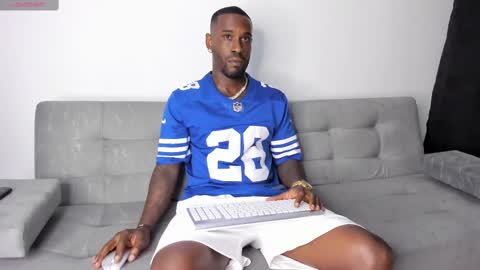 Dvid Rullers online show from February 24, 1:24 am