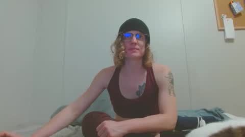 Snapshot of tyyyler93 chatting on March 5, 6:01 am TylerAlternative online show from March 5, 6:01 am