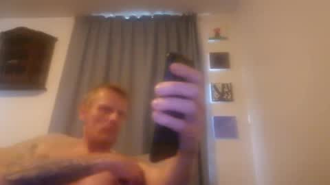 Snapshot of u2232739082 chatting on June 23, 6:11 am u2232739082 online show from June 23, 6:11 am