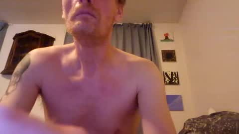 Snapshot of u2232739082 chatting on June 26, 6:01 pm u2232739082 online show from June 26, 6:01 pm