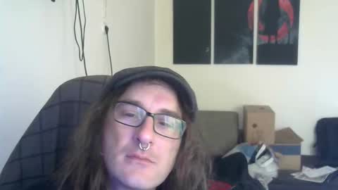 Snapshot of ucloudd chatting on May 23, 5:56 am ucloudd online show from May 23, 5:56 am