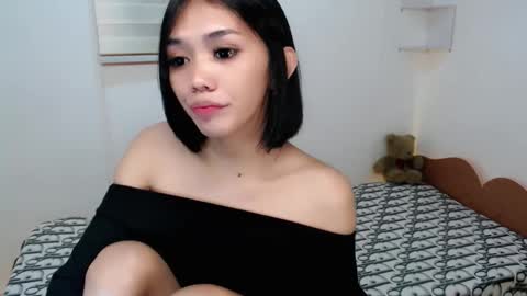 urbbgirl alliah online show from October 25, 12:13 pm