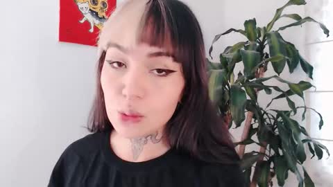 Snapshot of ulala_martina chatting on November 4, 4:17 pm Martina online show from November 4, 4:17 pm