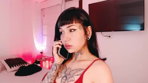 Snapshot of ulala_martina chatting on June 10, 4:56 am Martina online show from June 10, 4:56 am