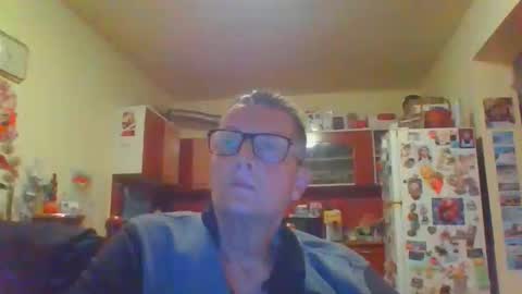 ulmeni7 online show from April 2, 7:33 pm