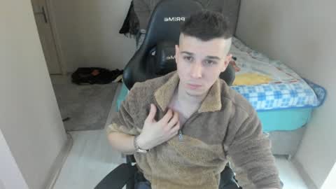 hi im mike tyson -  online show from January 3, 4:33 am