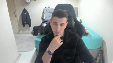 hi im mike tyson -  online show from October 15, 5:57 pm