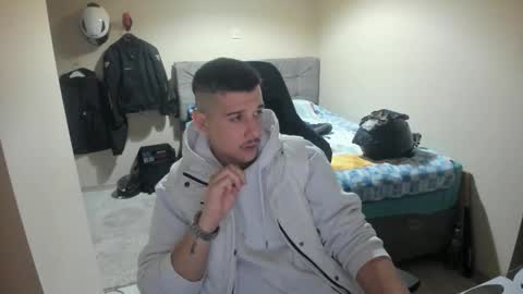 hi im mike tyson -  online show from April 30, 6:36 pm