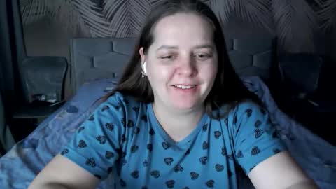 Snapshot of ulystar chatting on February 11, 7:02 am Ulyana online show from February 11, 7:02 am