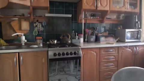 Snapshot of ulystar chatting on February 21, 8:15 am Ulyana online show from February 21, 8:15 am