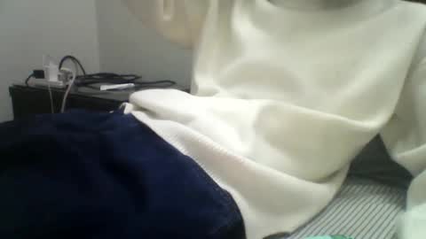 Snapshot of umair121e chatting on November 18, 2:32 pm Ahan online show from November 18, 2:32 pm