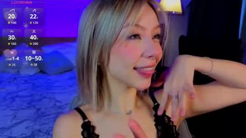 umpa_lummpa_ online show from May 7, 2:28 am