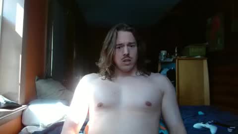 Snapshot of umphreak42 chatting on March 8, 7:09 pm Andrew online show from March 8, 7:09 pm