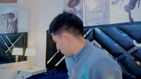 un_sluttyy online show from April 25, 11:46 am