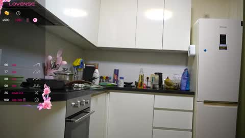 unarks online show from November 20, 5:56 pm