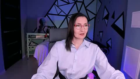 Snapshot of unatera chatting on January 10, 9:22 am UnaTera online show from January 10, 9:22 am