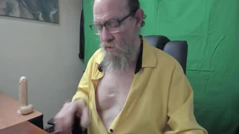 Uncle Hottie online show from March 9, 5:39 pm