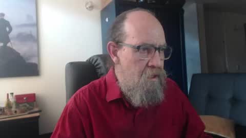 Snapshot of uncle_hottiecb chatting on July 5, 3:52 pm Uncle Hottie online show from July 5, 3:52 pm
