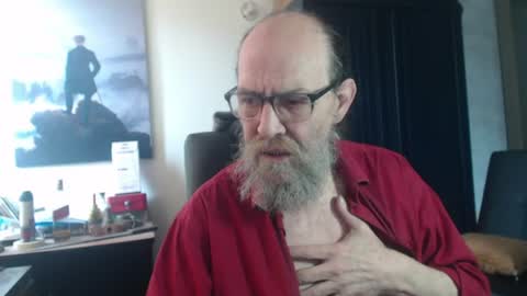 Snapshot of uncle_hottiecb chatting on July 9, 4:00 pm Uncle Hottie online show from July 9, 4:00 pm