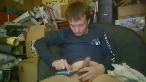 Snapshot of uncut929 chatting on January 5, 2:17 am uncut929 online show from January 5, 2:17 am