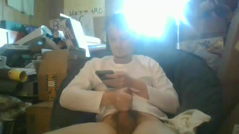 Snapshot of uncut929 chatting on January 12, 8:03 pm uncut929 online show from January 12, 8:03 pm