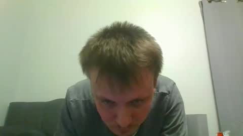 Snapshot of uncut929 chatting on November 27, 2:46 am uncut929 online show from November 27, 2:46 am