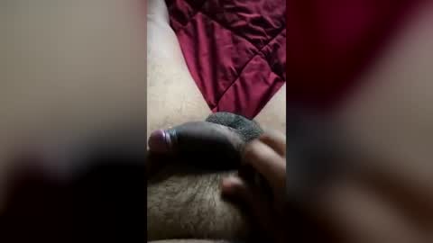 Snapshot of uncut_girthy_dick chatting on June 22, 7:22 pm uncut_girthy_dick online show from June 22, 7:22 pm