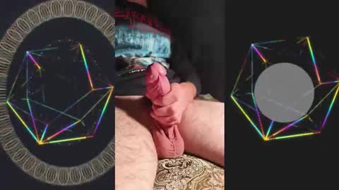 Snapshot of uncut_slut33 chatting on November 23, 1:38 am uncut_slut33 online show from November 23, 1:38 am