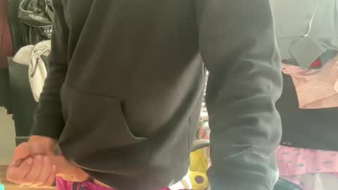 Snapshot of uncutbeard129840 chatting on November 5, 9:04 pm uncutbeard129840 online show from November 5, 9:04 pm