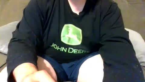 Snapshot of uncutbluecollarcock chatting on November 25, 10:37 am Uncut Rod online show from November 25, 10:37 am