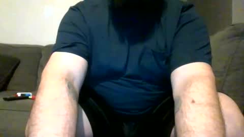 Snapshot of uncutbluecollarcock chatting on February 8, 12:08 pm Uncut Rod online show from February 8, 12:08 pm