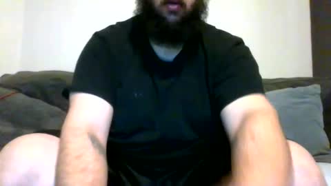 Snapshot of uncutbluecollarcock chatting on February 14, 11:40 am Uncut Rod online show from February 14, 11:40 am