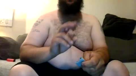 Snapshot of uncutbluecollarcock chatting on April 23, 10:03 am Uncut Rod online show from April 23, 10:03 am