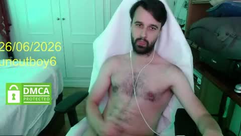 Snapshot of uncutboy6 chatting on June 26, 6:51 am Uncut online show from June 26, 6:51 am