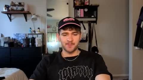 Snapshot of uncutbro55 chatting on April 30, 1:12 am uncutbro55 online show from April 30, 1:12 am