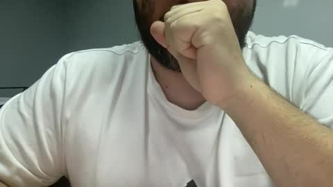 Snapshot of uncutdude321 chatting on September 28, 9:25 am uncutdude321 online show from September 28, 9:25 am